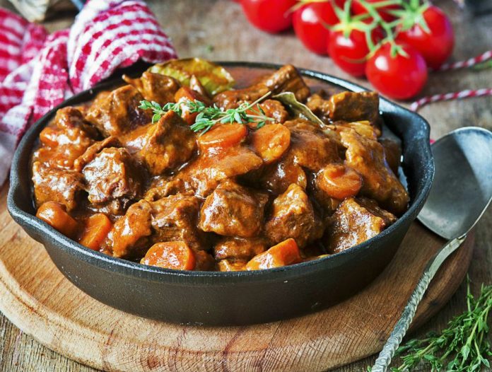 61666153-gulas-meso-junetina
