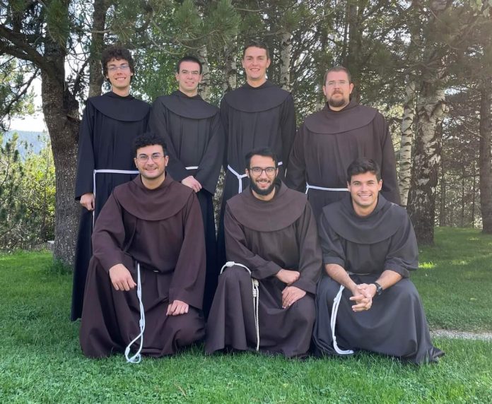 FB_IMG_1661514072658