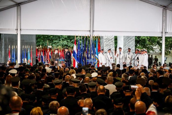 Državni vrh na obilježavanju 28. obljetnice VRO Oluja