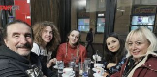 Sin legendarnoga hrvatskog pjevača ide tatinim stopama