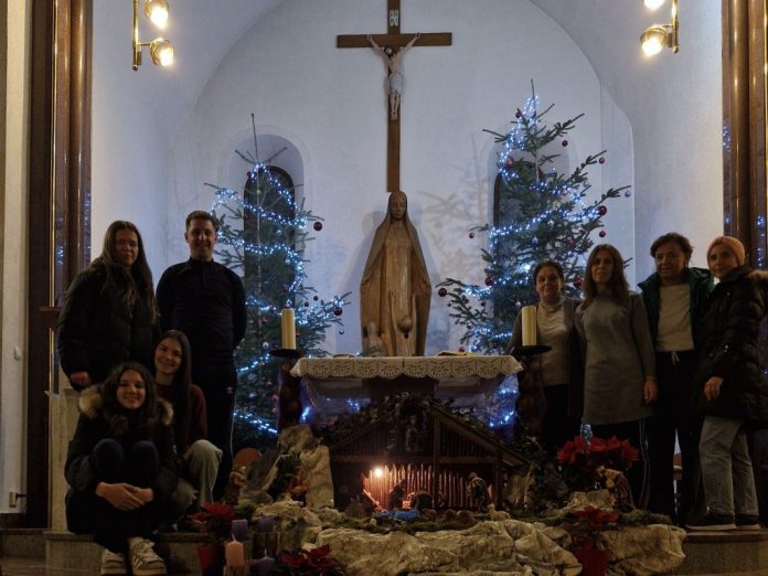 prisoje - crkva - jaslice 0