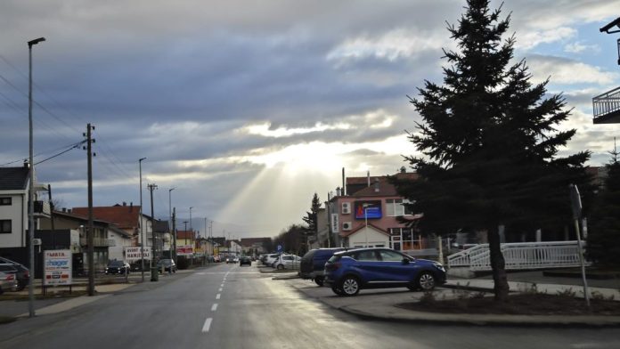 vrijeme-oblaci-tomislagrad-kralja zvonimira-zraka sunca