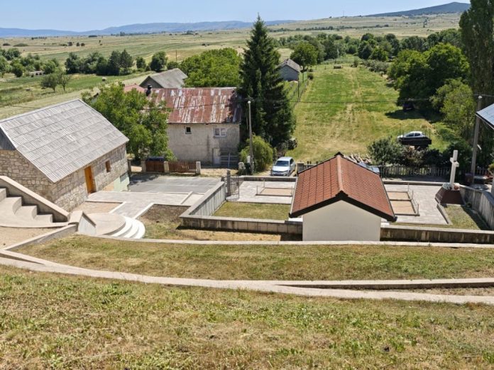 lug-groblje-spaljenih-2025-3