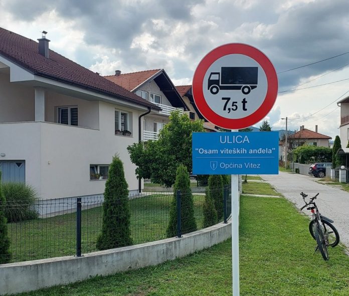 vizel-osmica-ulica osam viteških anđela