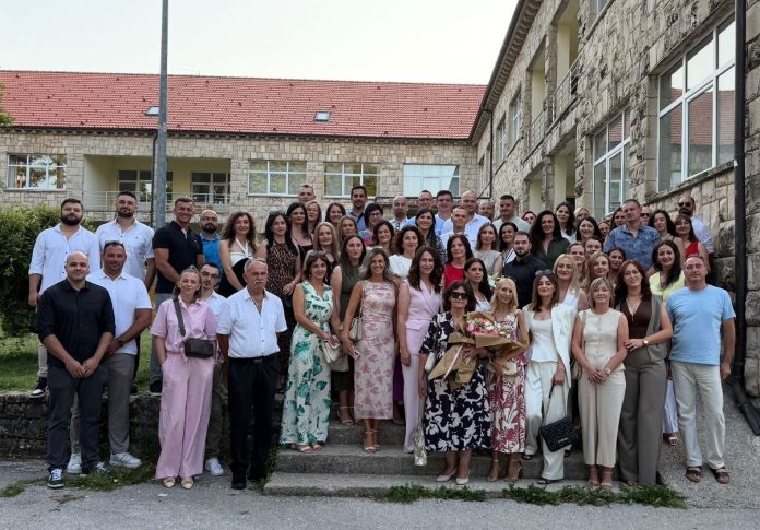 maturanti-2004-05