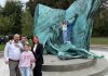 Maksimir: Nadbiskup Kutleša blagoslovio kip sv. Jeronima akademskog kipara Ilije Skočibušića