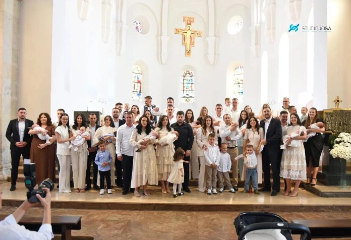 krstenje-14-beba-siroki-briejg-webp