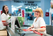 Gotovo pola milijuna KM nagrade zaposlenicima dm-a za još jednu uspješnu poslovnu godinu