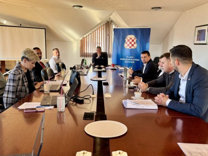 06-11-Foto-Vlada-800x600