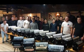 Večer dobre svirke i još bolje atmosfere: Održan tradicionalni susret harmonikaša u Posušju