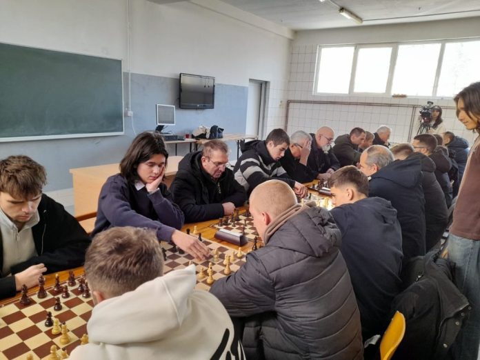 sah-bozicni-2026-8