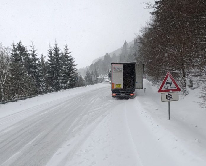 kupreška vrata-snijeg