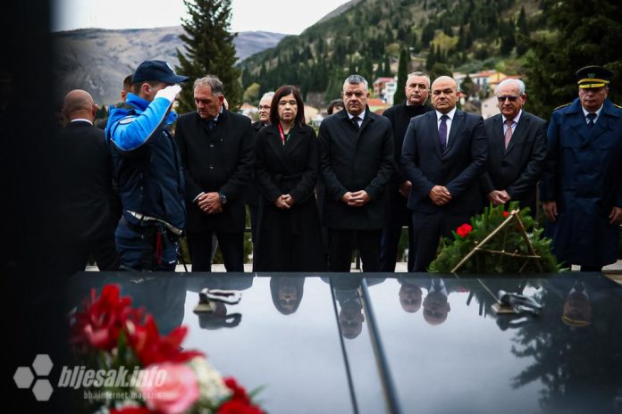 leutar-godisnjica-07-wm