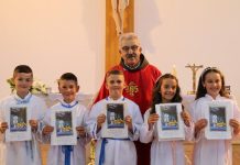 Svečano slavlje Prve svete pričesti u Roškom Polju
