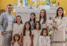 Široki Brijeg: Kršteno osmo dijete u obitelji Šakić