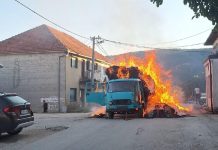 U Šujici izgorio kamion s balama sijena
