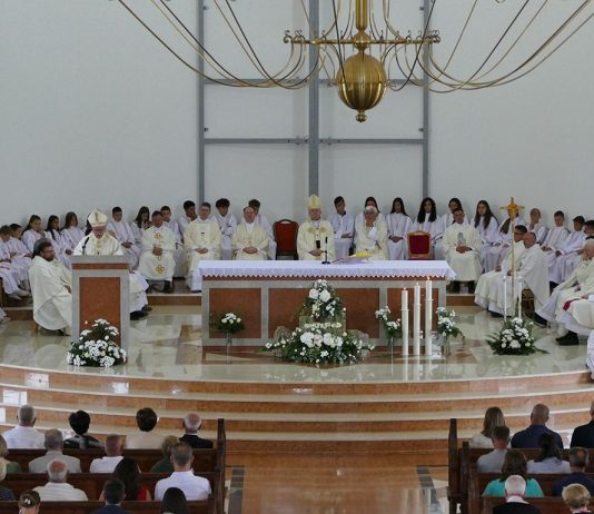 Kupres: Svečano proslavljen Deveti obiteljski dan BK BiH