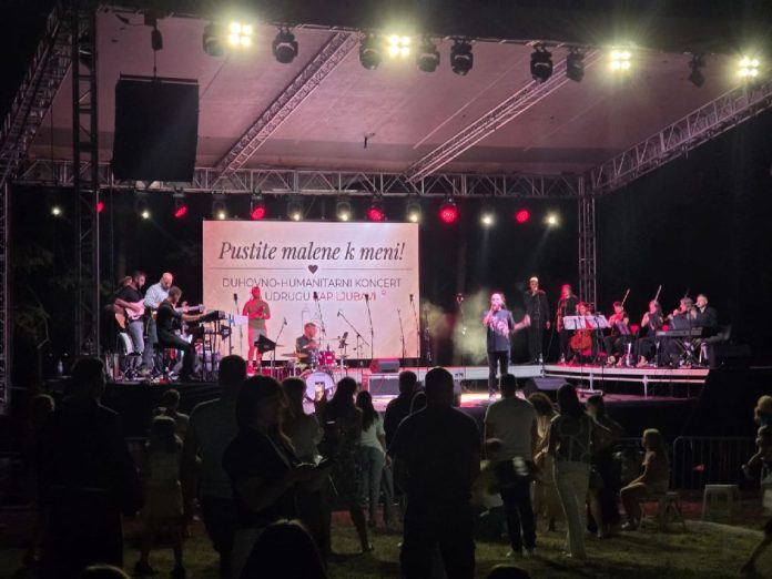 Pustite malene k meni - humanitarni koncert u Tomislavgradu 17