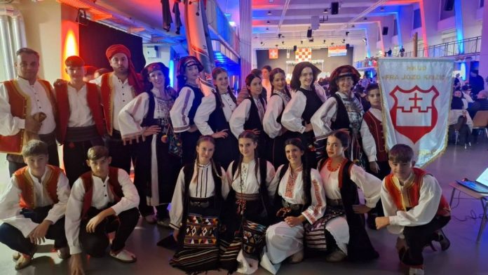 hkud fra jozo križić roško polje duvanjska večer bern
